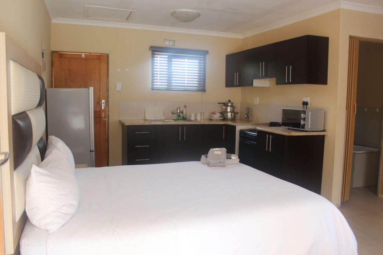 Mbopha Guest House Ulundi Екстериор снимка