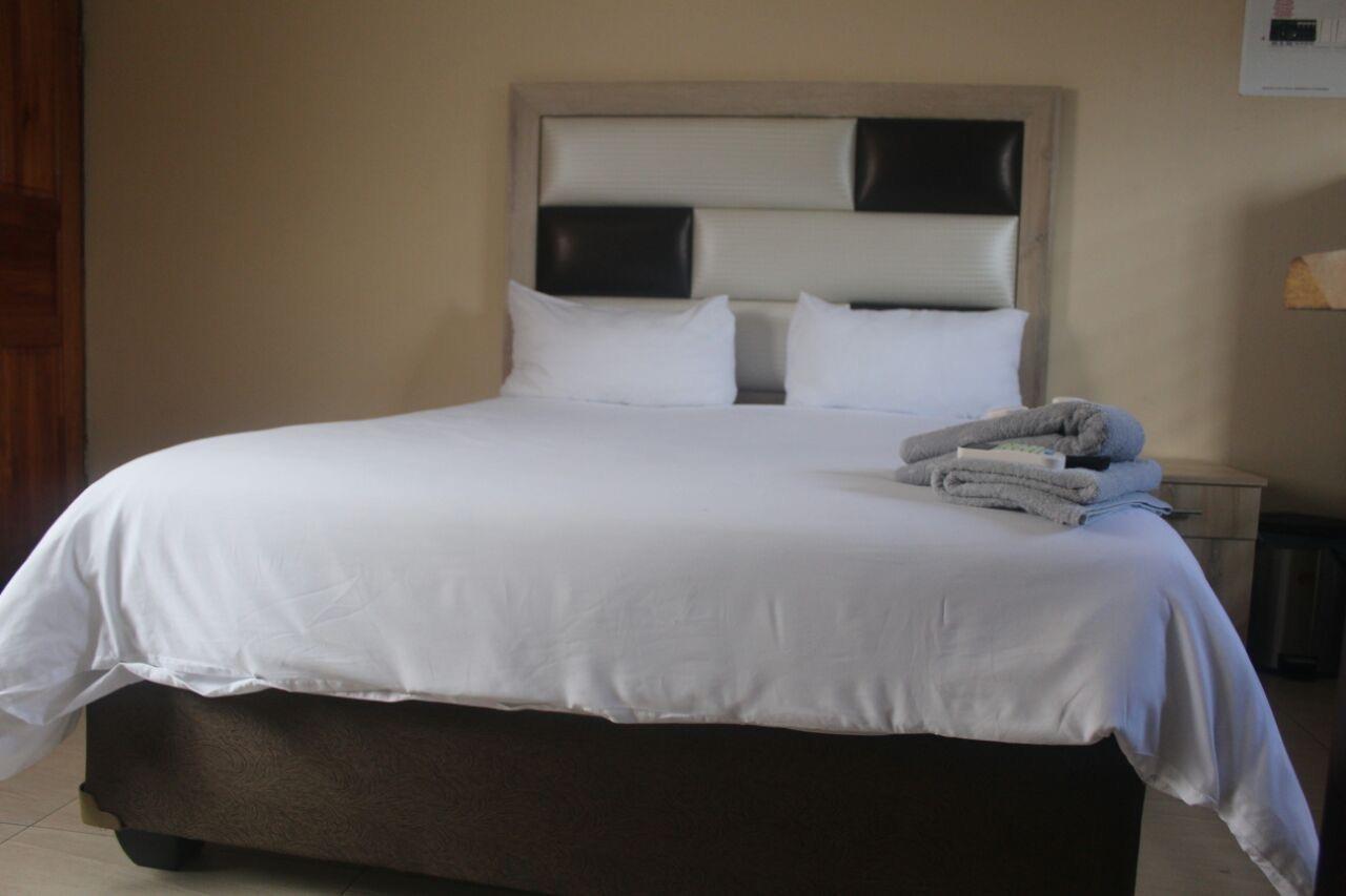 Mbopha Guest House Ulundi Екстериор снимка
